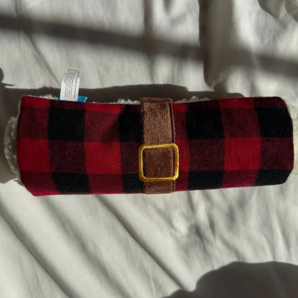 NWOT Bark Box Hygge Snuggler Blanket Squeak Toy, Red and Black Plaid, Large Dog
